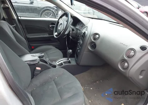 2004 Pontiac Grand Prix Gt1 z USA, uszkodzony, nr VIN 2G2WP522541334203